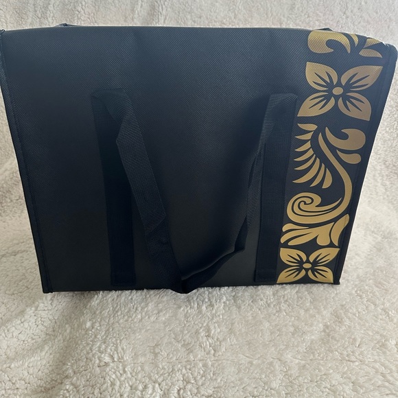 Hawaiian Heirloom Bag - Picture 2 of 3